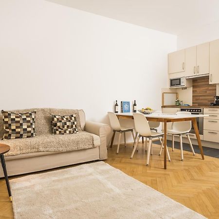 Chillout Lounge Satzberg Apartment Wina Bagian luar foto