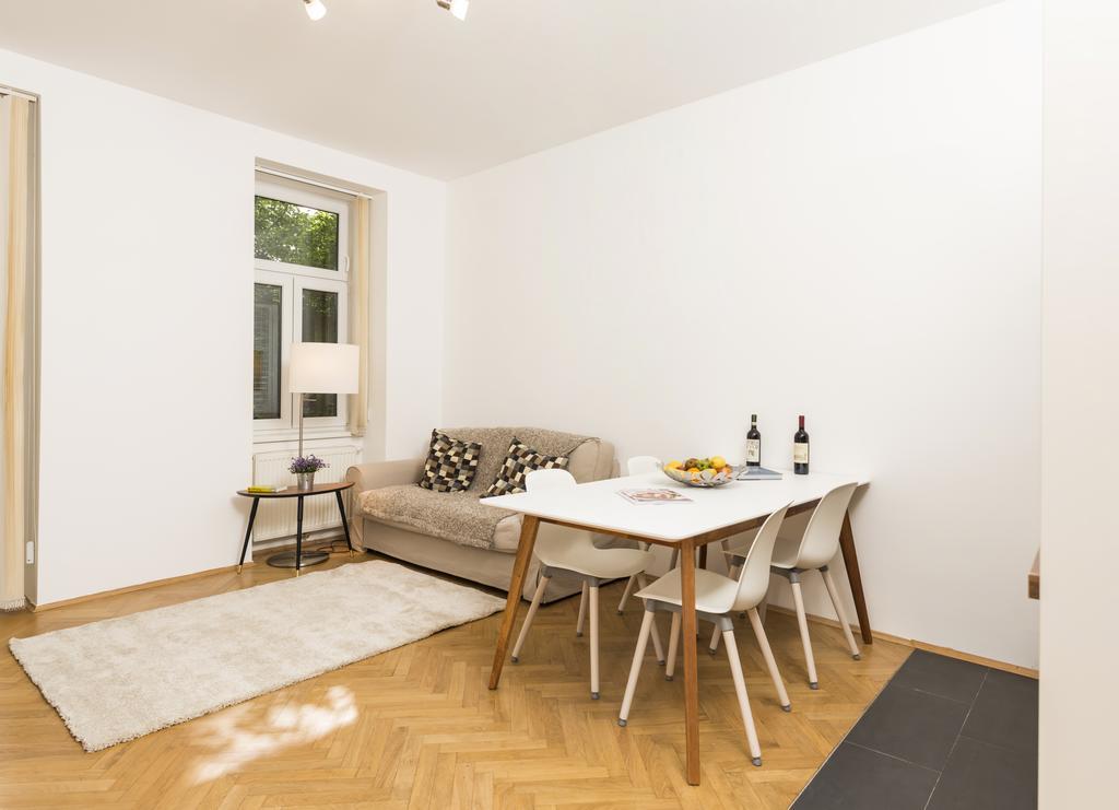 Chillout Lounge Satzberg Apartment Wina Bagian luar foto