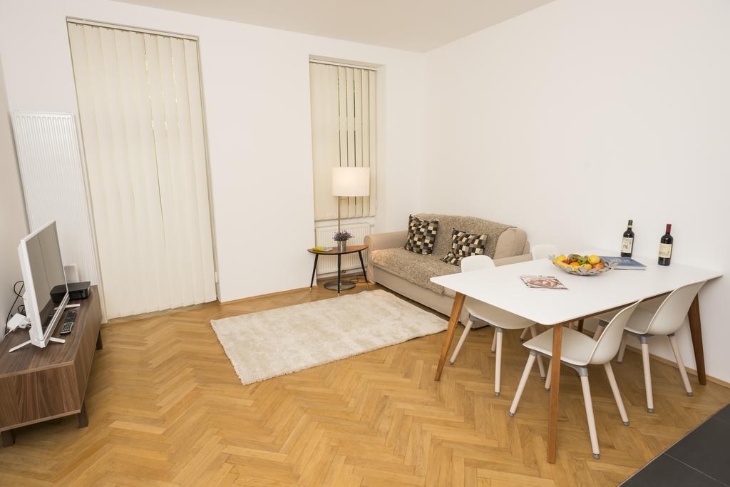 Chillout Lounge Satzberg Apartment Wina Bagian luar foto