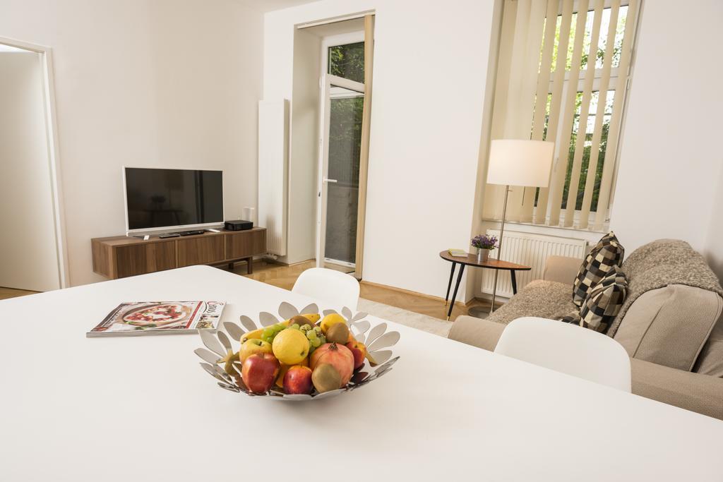 Chillout Lounge Satzberg Apartment Wina Bagian luar foto