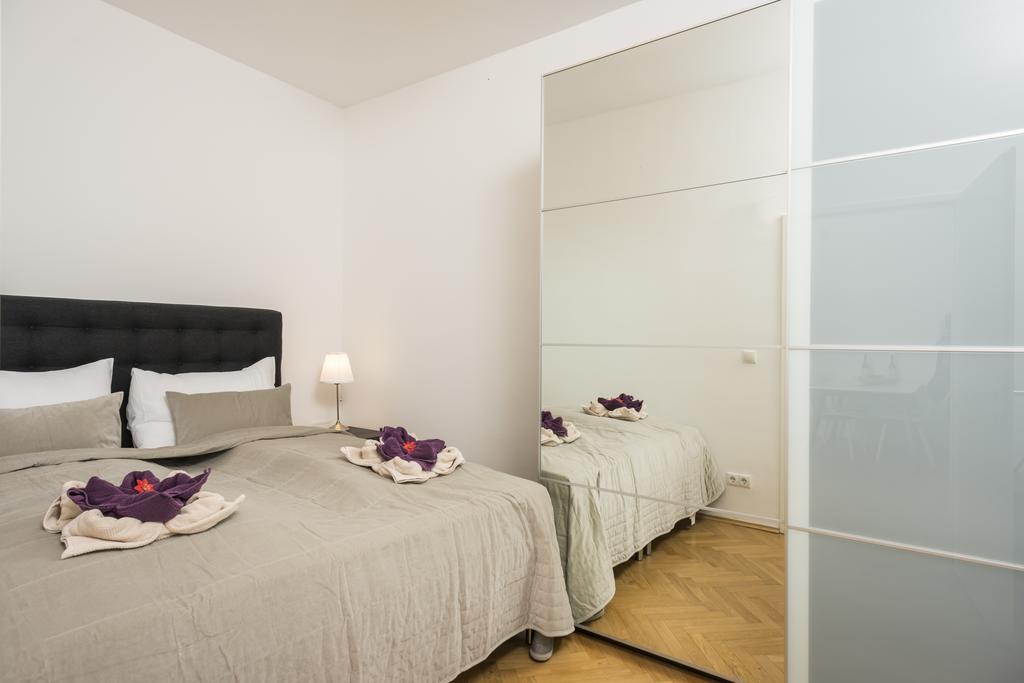 Chillout Lounge Satzberg Apartment Wina Bagian luar foto