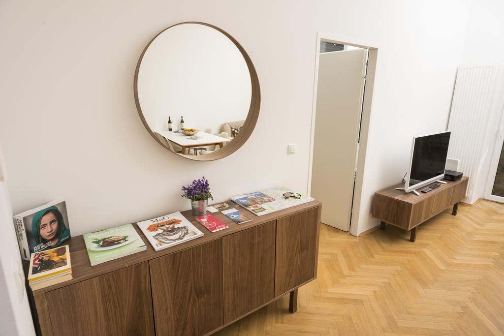Chillout Lounge Satzberg Apartment Wina Bagian luar foto
