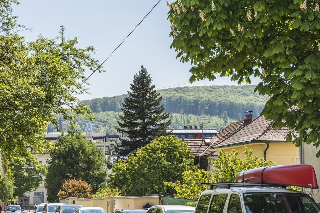 Chillout Lounge Satzberg Apartment Wina Bagian luar foto